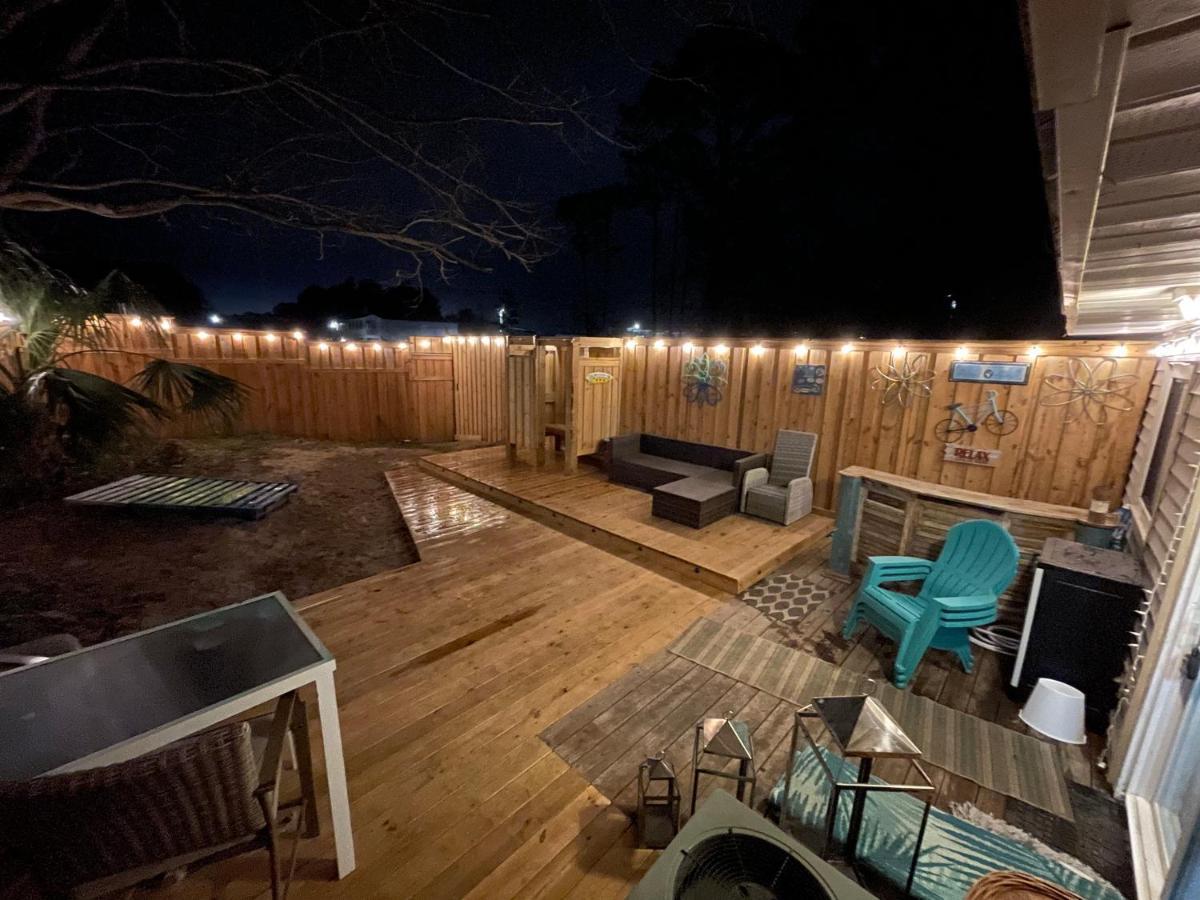 Destin-Y 30A Beach Retreat Self Checkin - Huge Private Backyard Deck With Outdoor Shower ซานตาโรซาบีช ภายนอก รูปภาพ