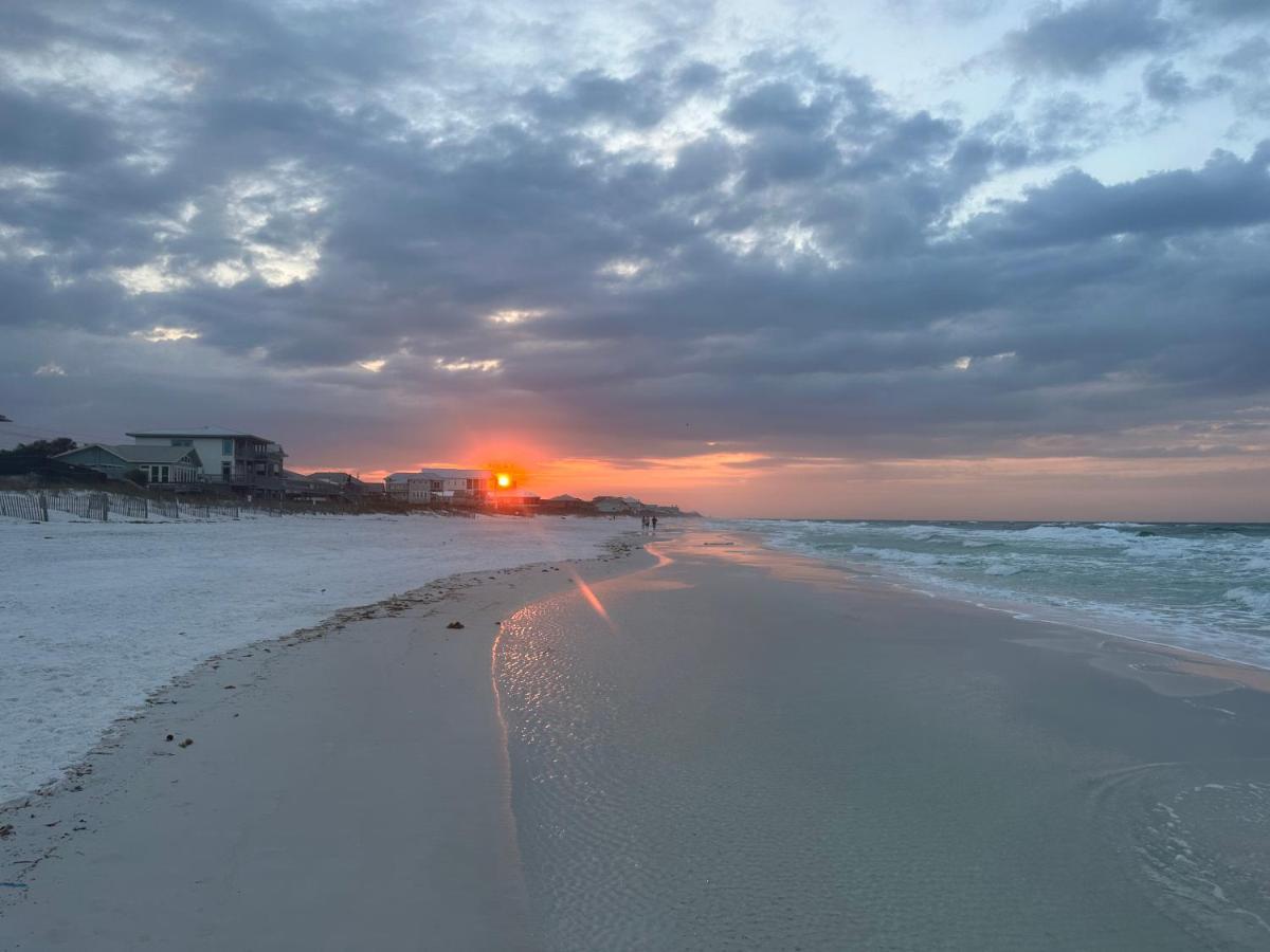 Destin-Y 30A Beach Retreat Self Checkin - Huge Private Backyard Deck With Outdoor Shower ซานตาโรซาบีช ภายนอก รูปภาพ
